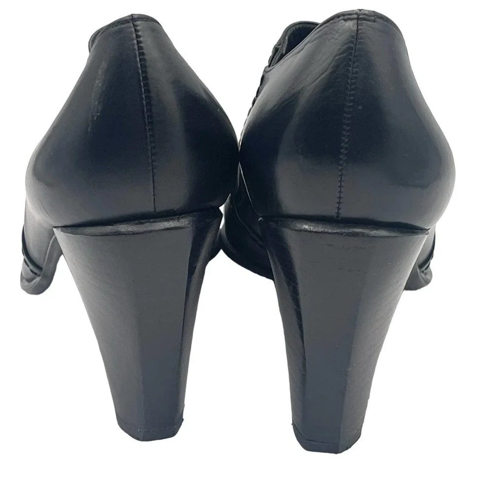 Stuart Weitzman Ankle Heeled Boots Pointed Toe Black Leather Sz 8W 73517 - Picture 15 of 15